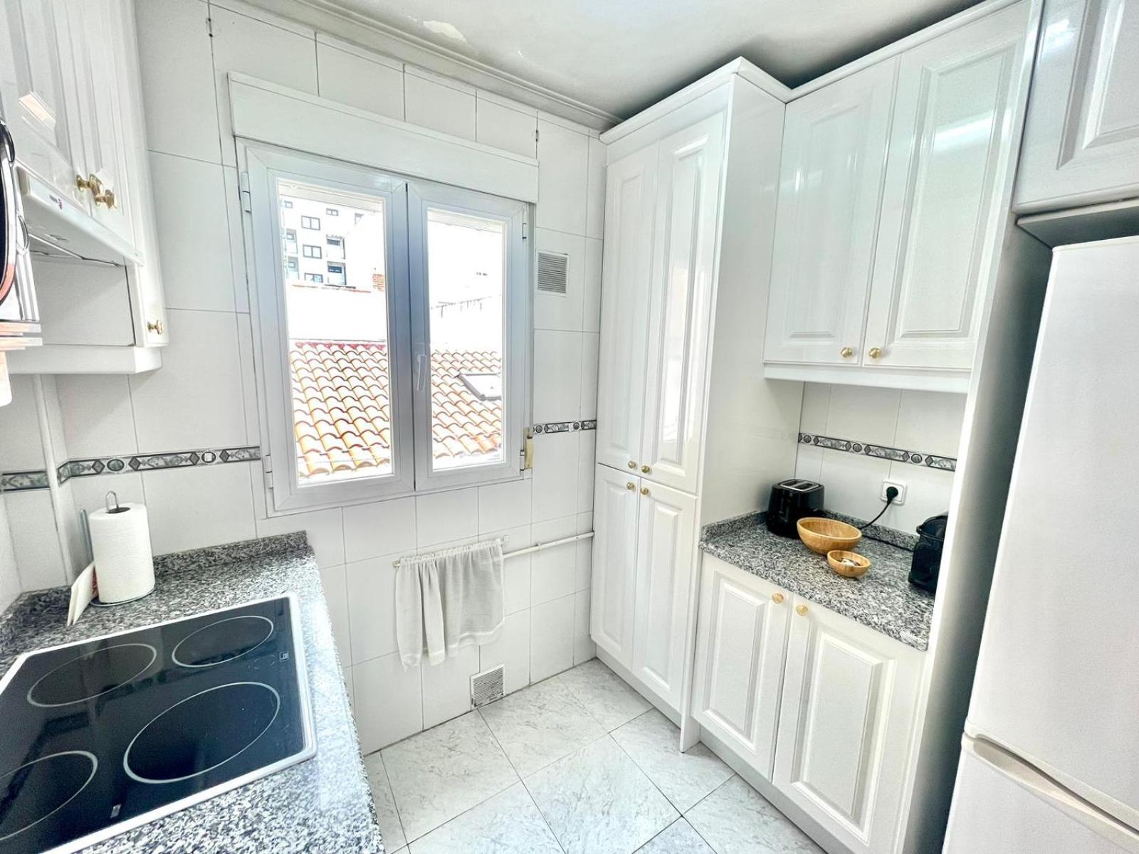 Acogedor Apartamento En Tetuan Madrid Bagian luar foto