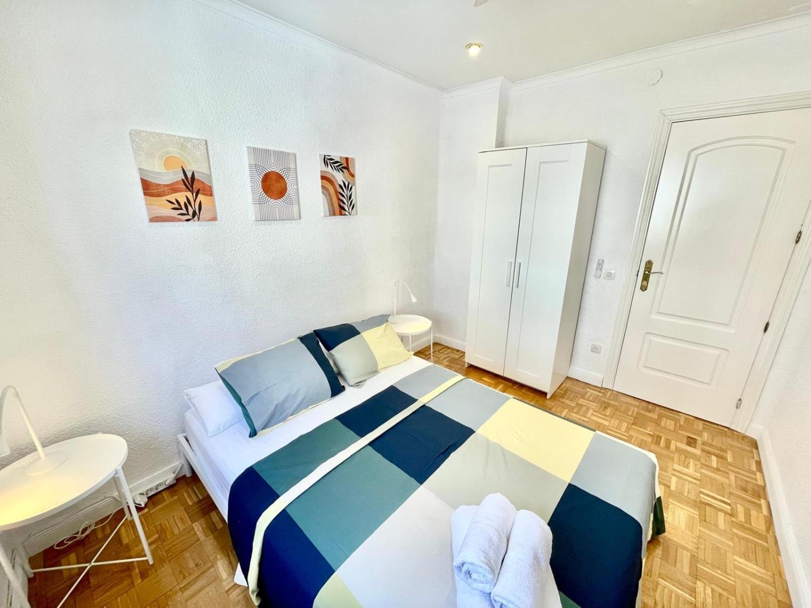 Acogedor Apartamento En Tetuan Madrid Bagian luar foto